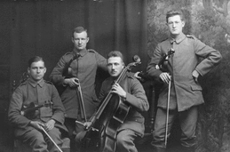 Paul Hindemith and his quartet, 1918 (image courtesy of Hindemith Foundation